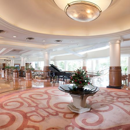 Dorsett Grand Labuan Hotel Buitenkant foto